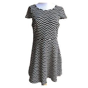 Speechless Black White Chevron Dress - Size 11